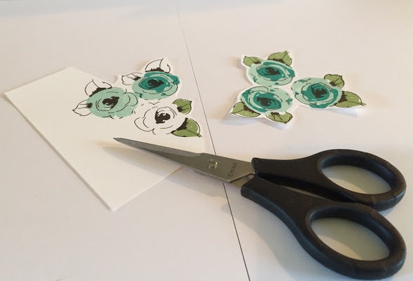 Monogramed note cards done by Jeneren14 on Instagram, cutting image to be placed on card