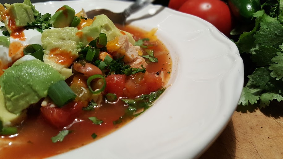 white-bean-chicken-chili-with-avocado