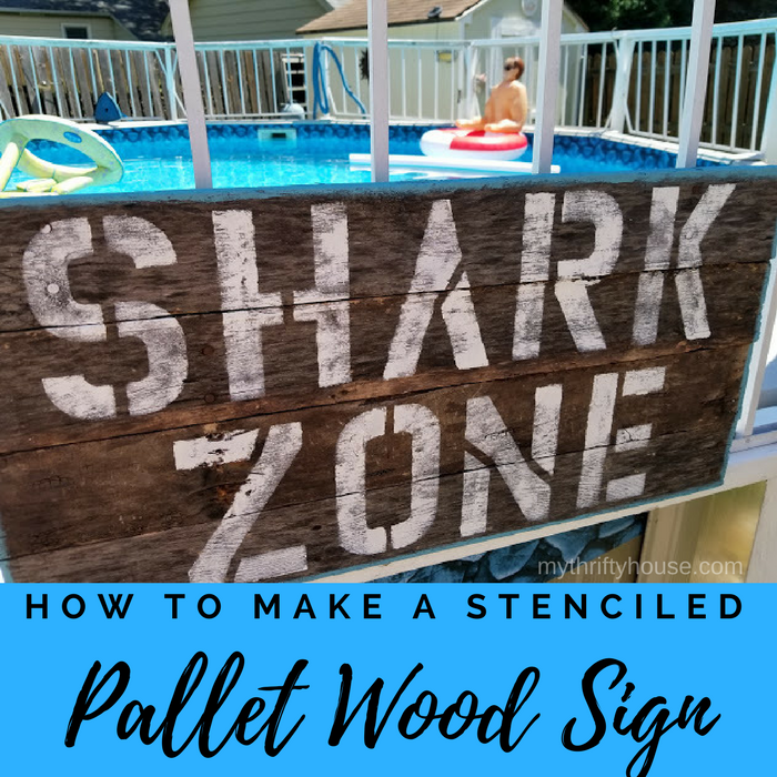 How to Make a stenciled pallet wood sign
