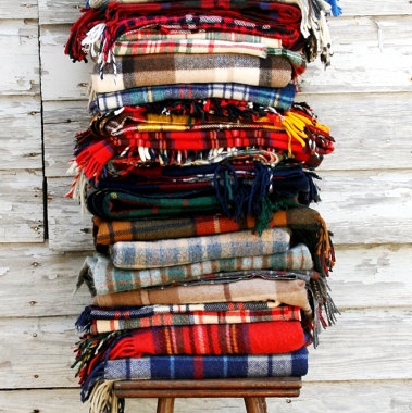 Inexpensive Fall Decor - Etsy - Wool Plaid Bankets