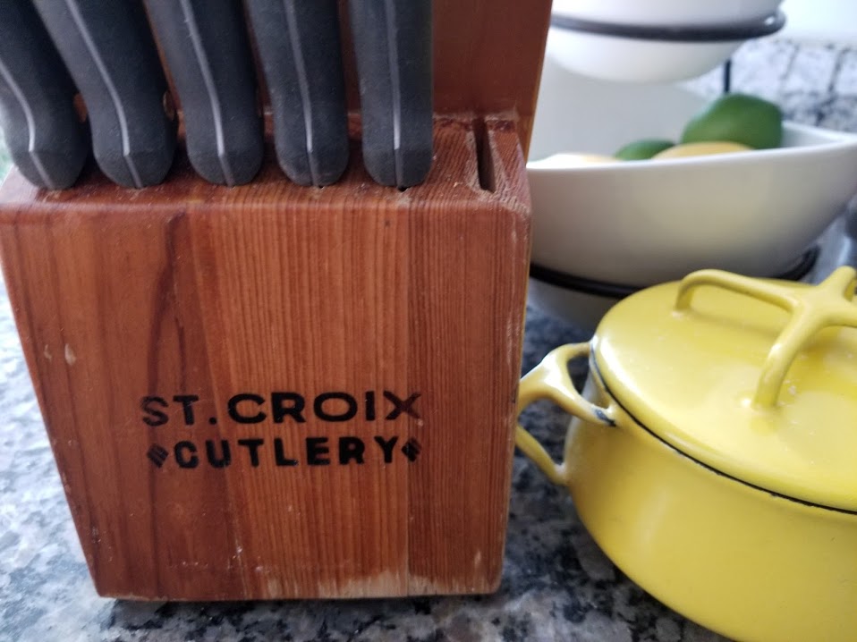 DIY KNIFE BLOCK From Scraps