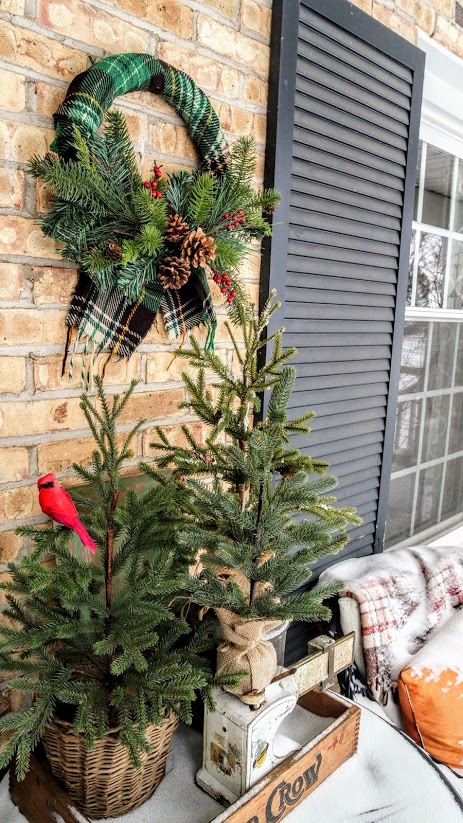 Making an upcycled wool scarf wreath